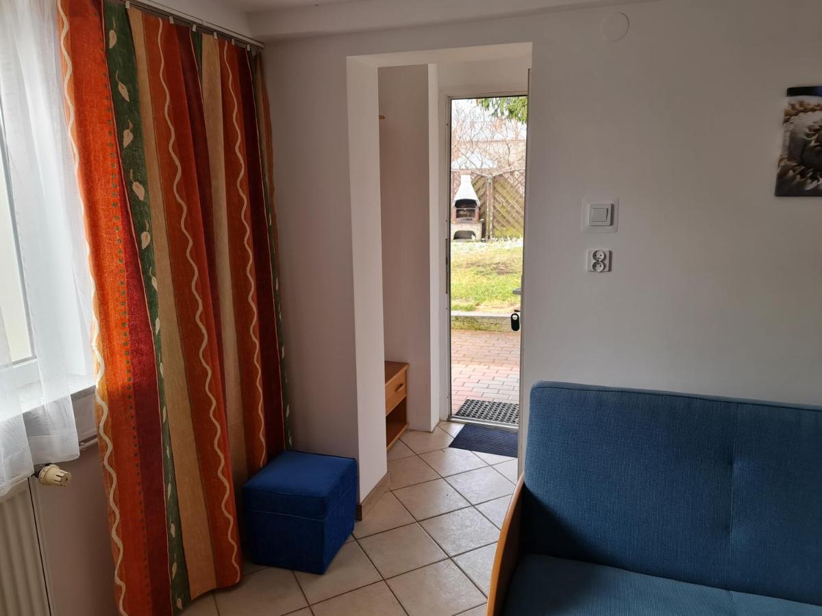 Tmt Pokoje Goscinne Z Aneksami Kuchennymi Katy Rybackie Exterior photo